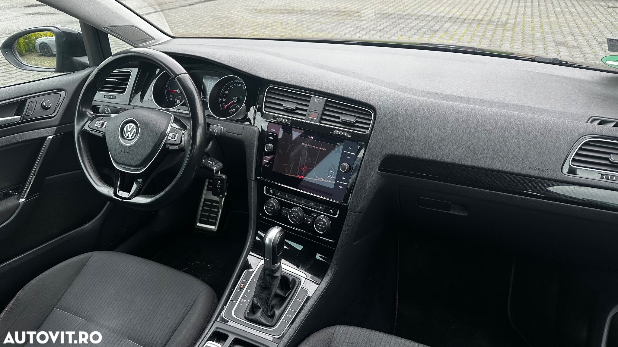 Volkswagen Golf 2.0 TDI DSG Sound - 13