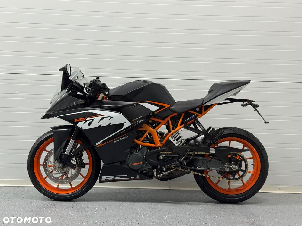 KTM RC 125 - 11