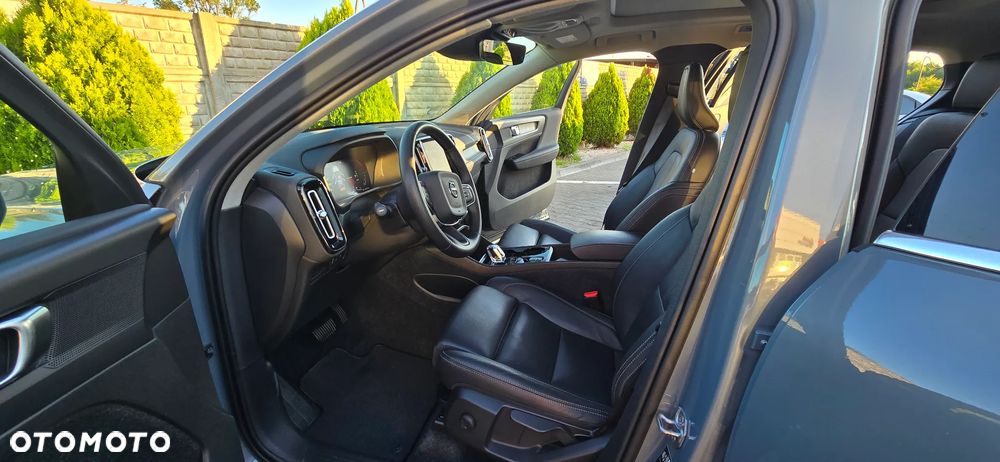 Volvo XC 40 - 11