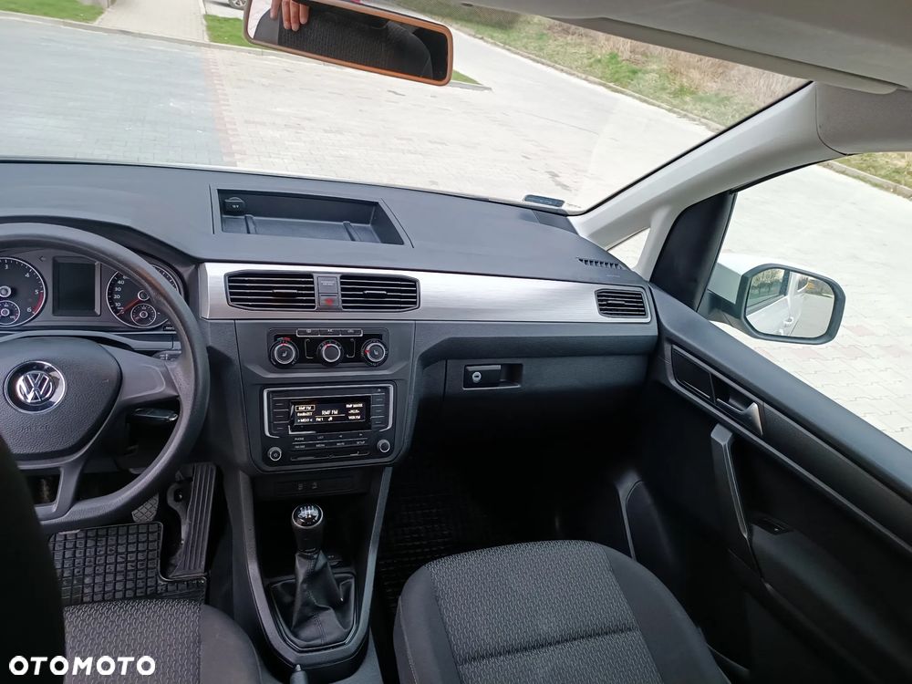 Volkswagen Caddy 2.0 TDI Comfortline - 13