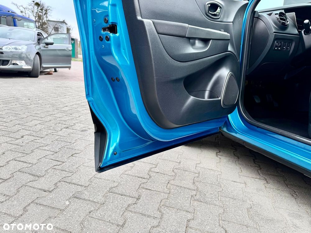 Renault Captur (ENERGY) TCe 90 LIMITED - 24