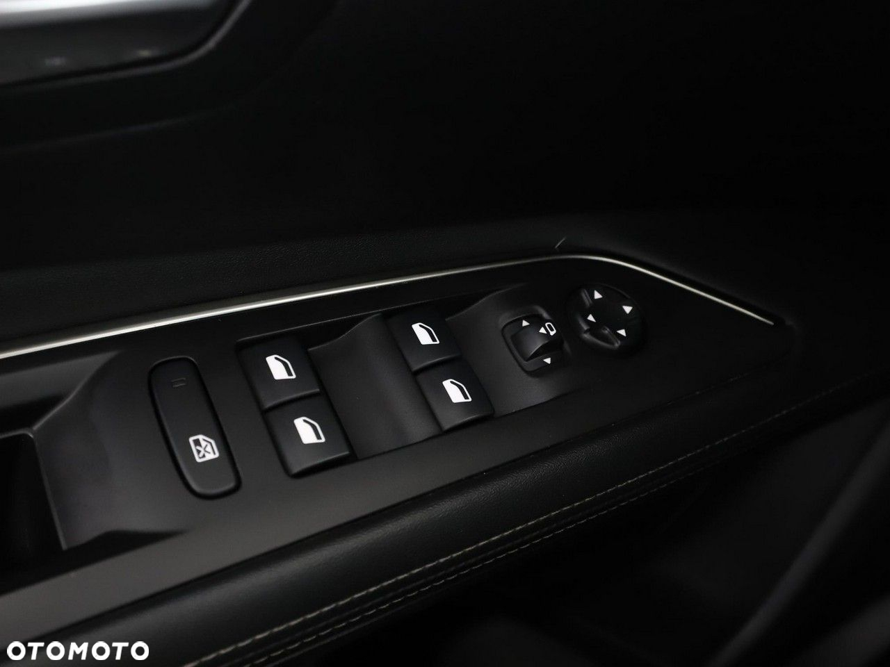 Peugeot 3008 1.5 BlueHDi Allure S&S EAT8 - 37