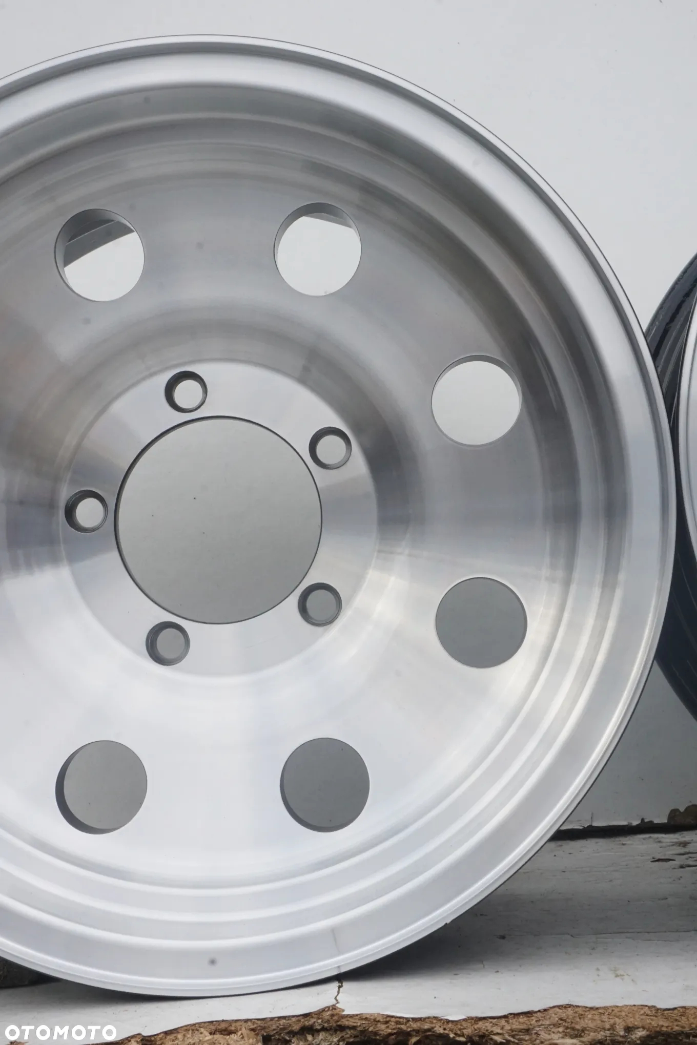 Alcoa Forged 5x139,7 16 8J et0 10J et-10 - 12