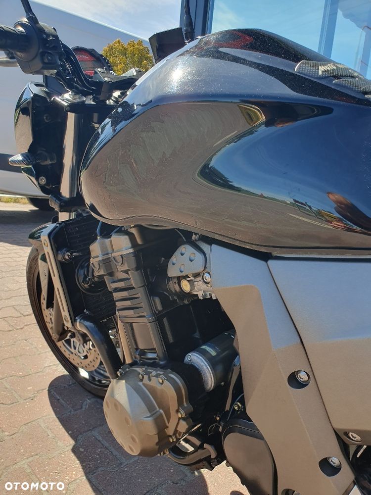 Kawasaki Z - 13