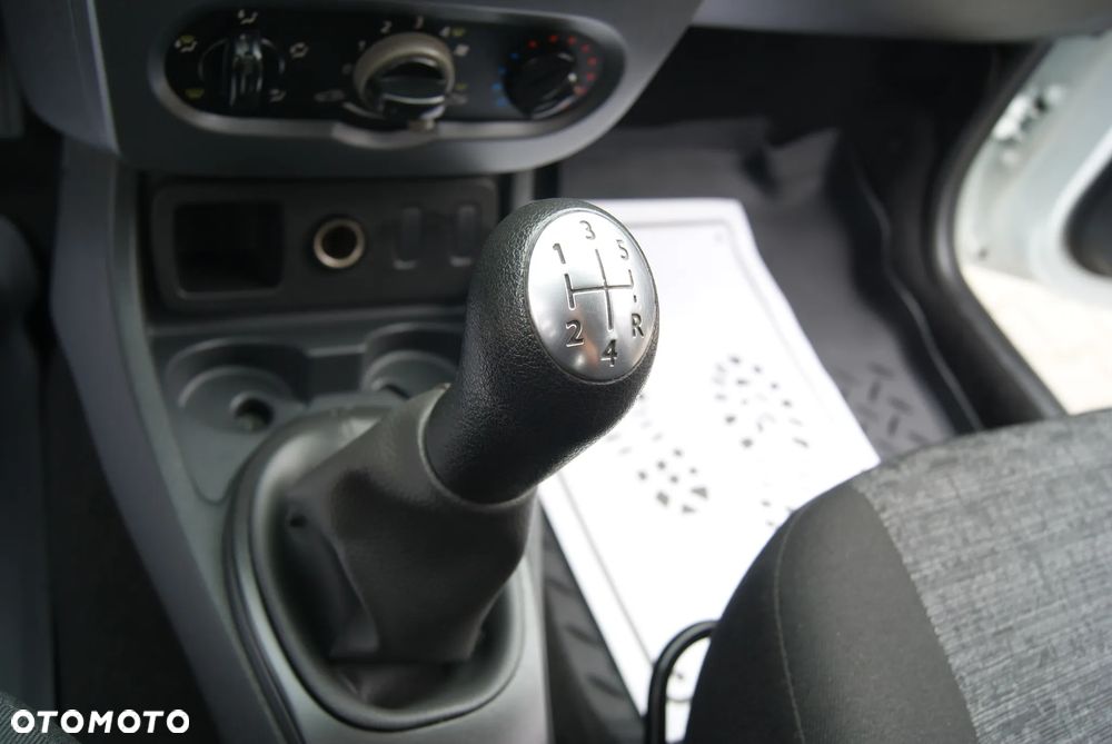 Dacia Duster 1.6 - 26