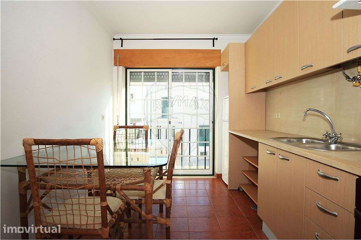 Apartamento T2 para arrendamento - Grande imagem: 3/13