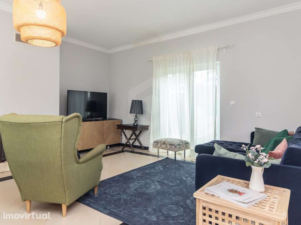 Moradia T3+1 com Piscina Oleiros Azeitão - Grande imagem: 2/56