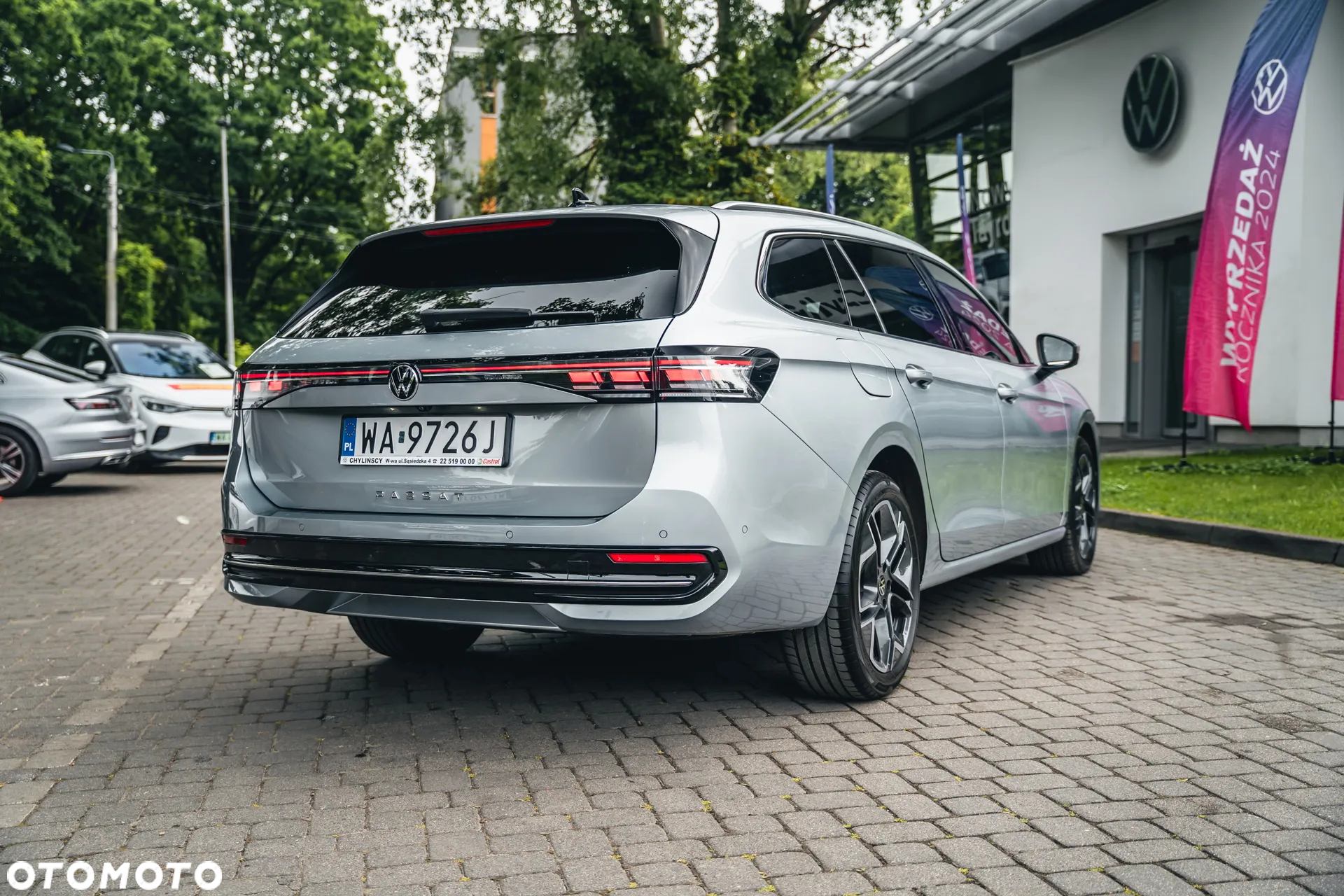 Volkswagen Passat 2.0 TDI SCR Elegance DSG - 11
