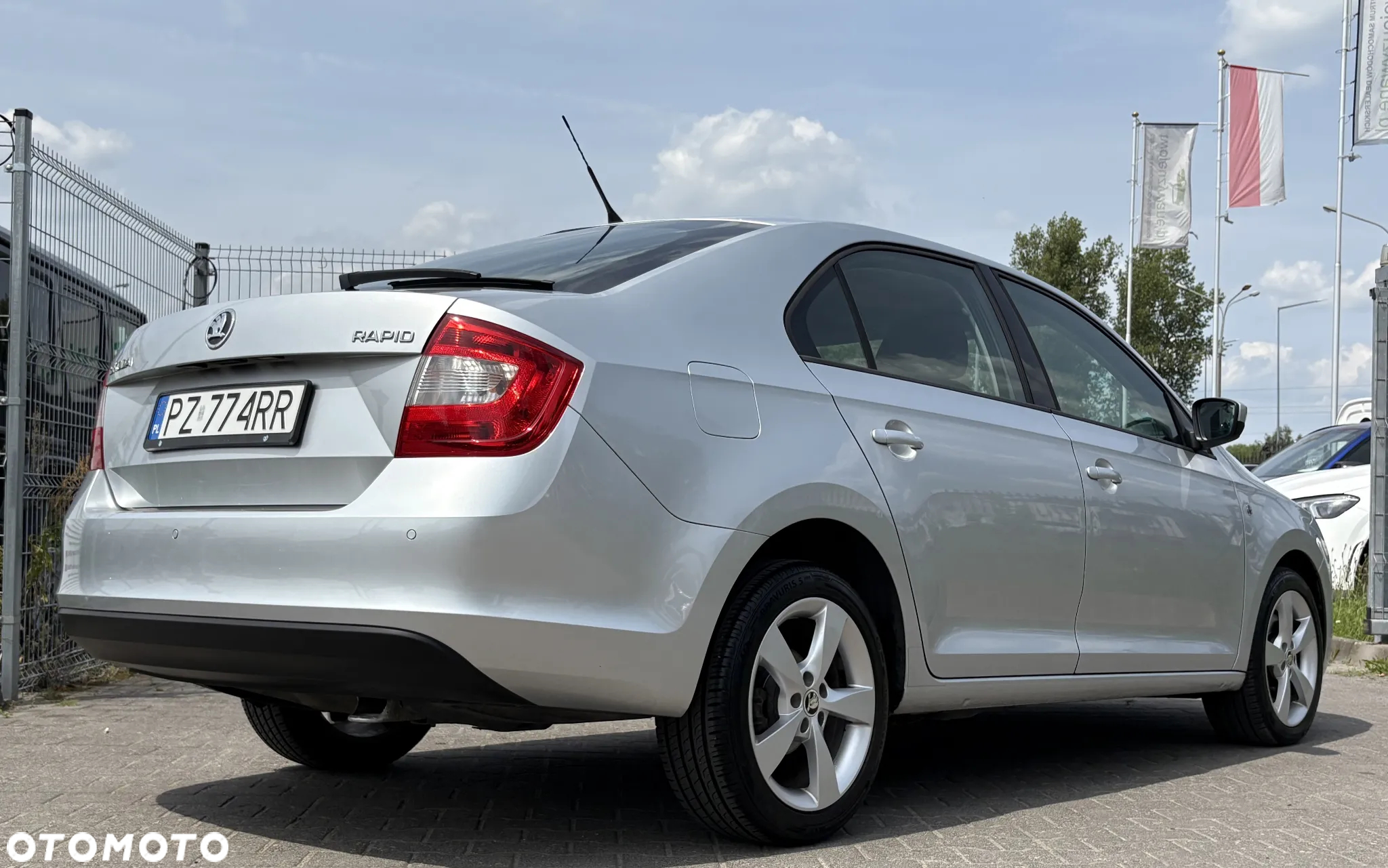 Skoda RAPID Spb 1.6 TDI DPF Ambition Max - 9