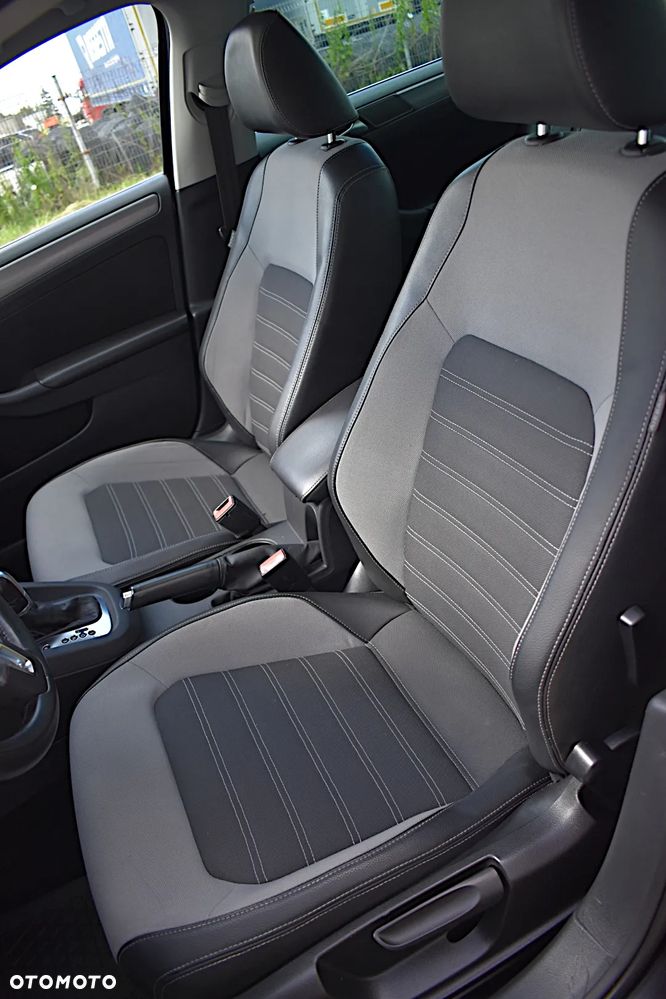 Volkswagen Jetta - 7