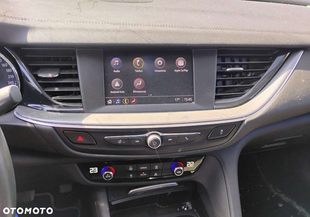 Opel Insignia - 15