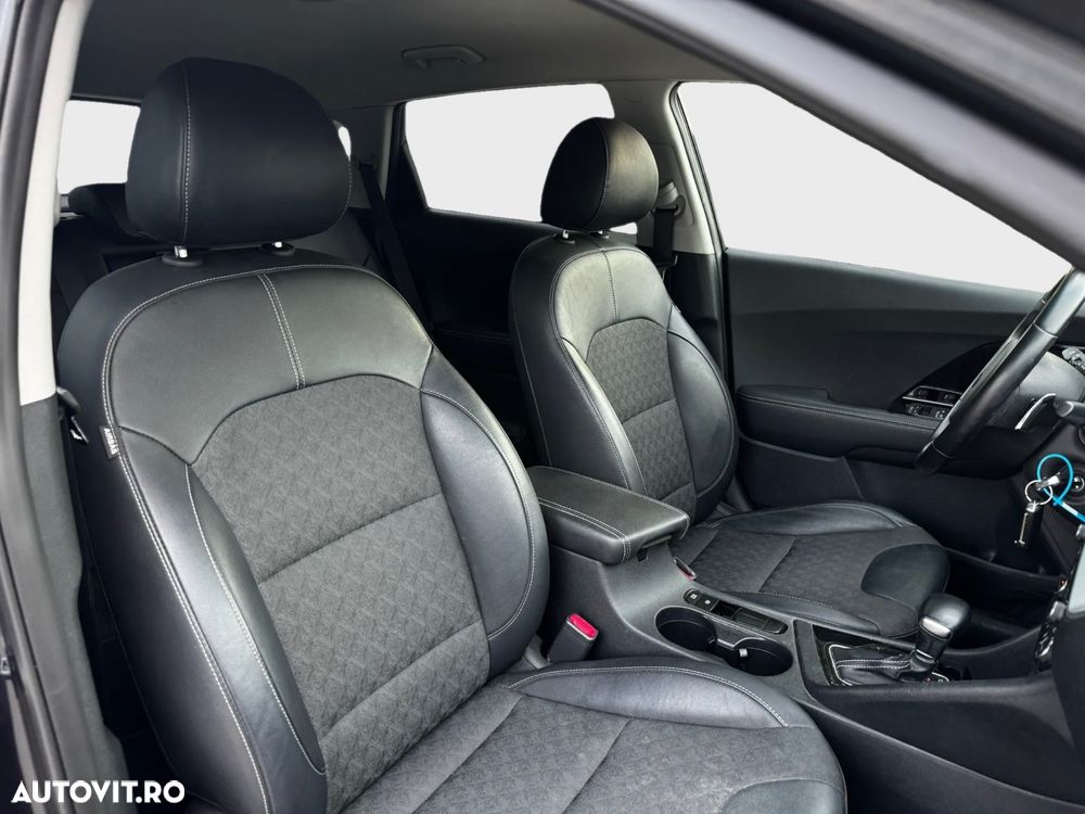 Kia Niro 1.6 GDI 2WD Aut. Vision - 10