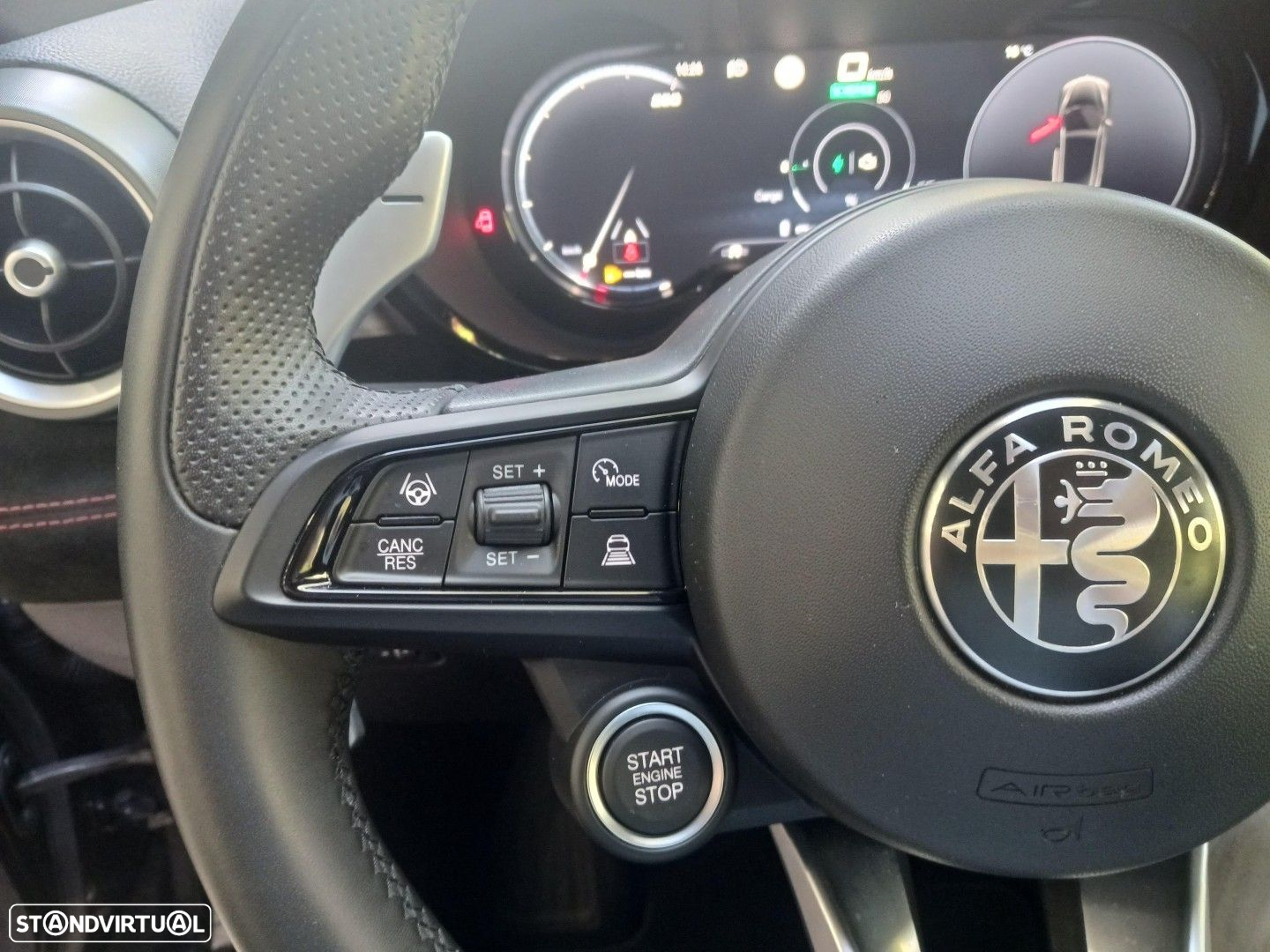 Alfa Romeo Tonale 1.5 Hybrid Veloce - 31