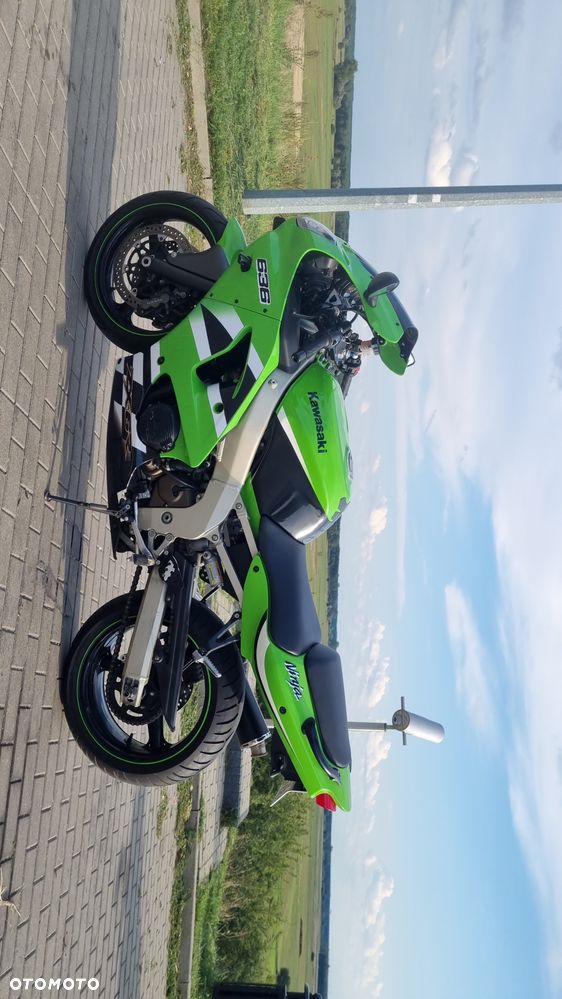Kawasaki ZXR - 2