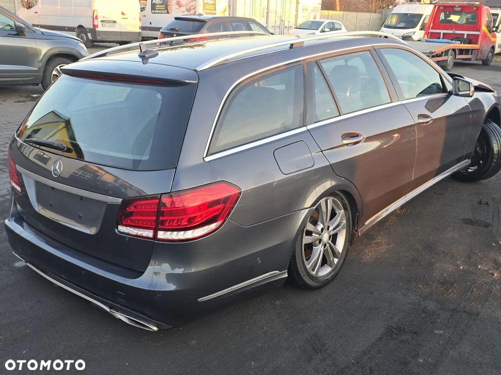 Mercedes-Benz E-Class 2014 photo 3