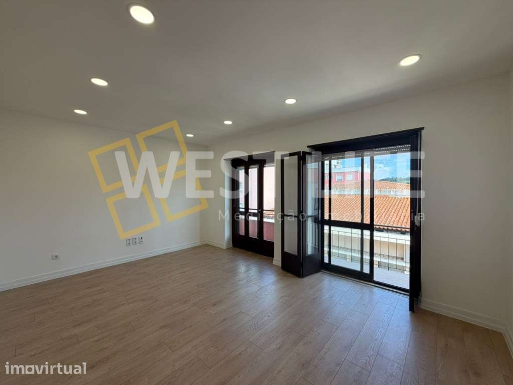 Apartamento T3 Totalmente Remodelado | EXCLUSIVO WEST LIFE | Centro... - Grande imagem: 3/22