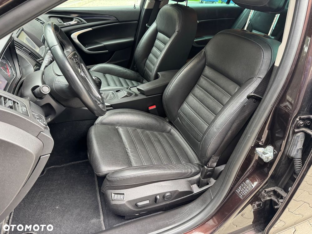 Opel Insignia 2.0 CDTI Cosmo S&S - 23