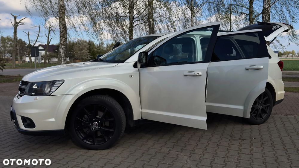 Fiat Freemont 2.0 Multijet Black Code AWD - 14