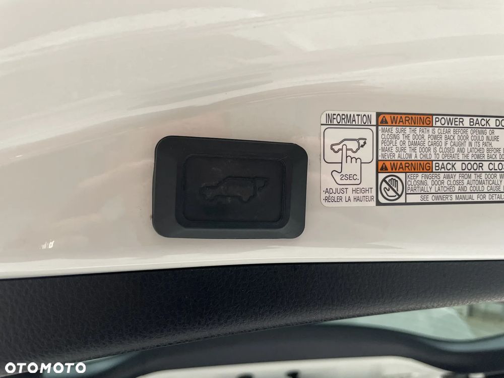 Toyota RAV4 2.0 D-4D Premium 4x2 - 19