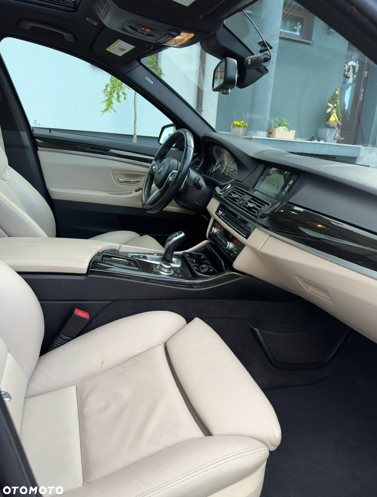 BMW Seria 5 535i xDrive - 13