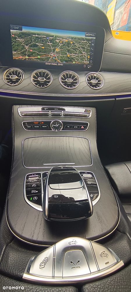 Mercedes-Benz Klasa E 200 9G-TRONIC Avantgarde - 16