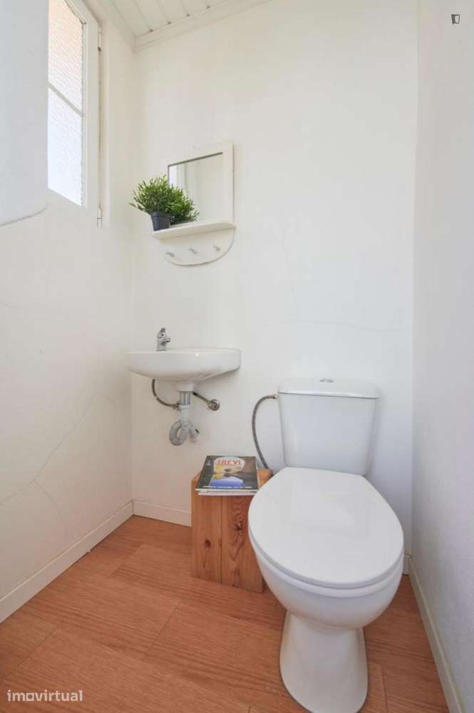 Quarto - localizado em Entrecampos Lisbon - Grande imagem: 2/11