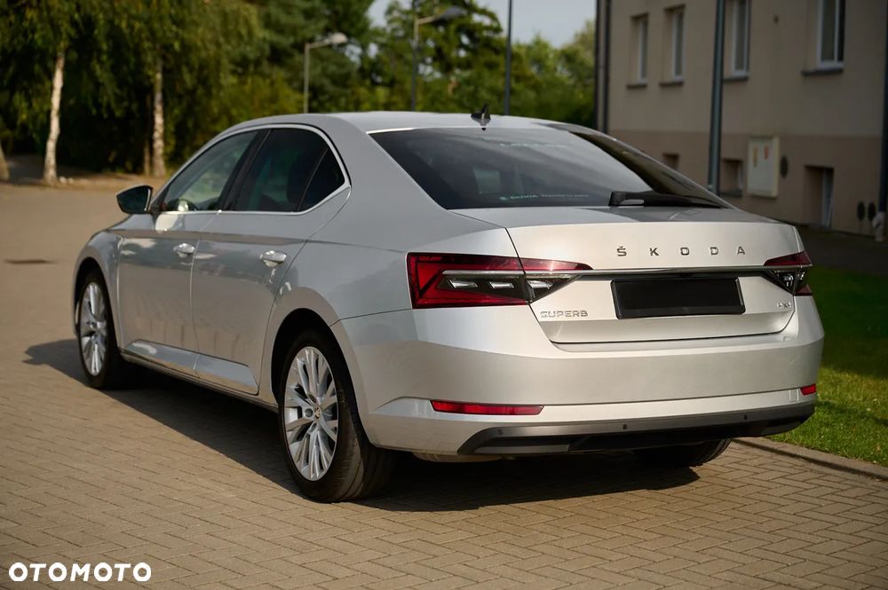 Skoda Superb 2.0 TDI SCR 4x4 Style DSG - 7