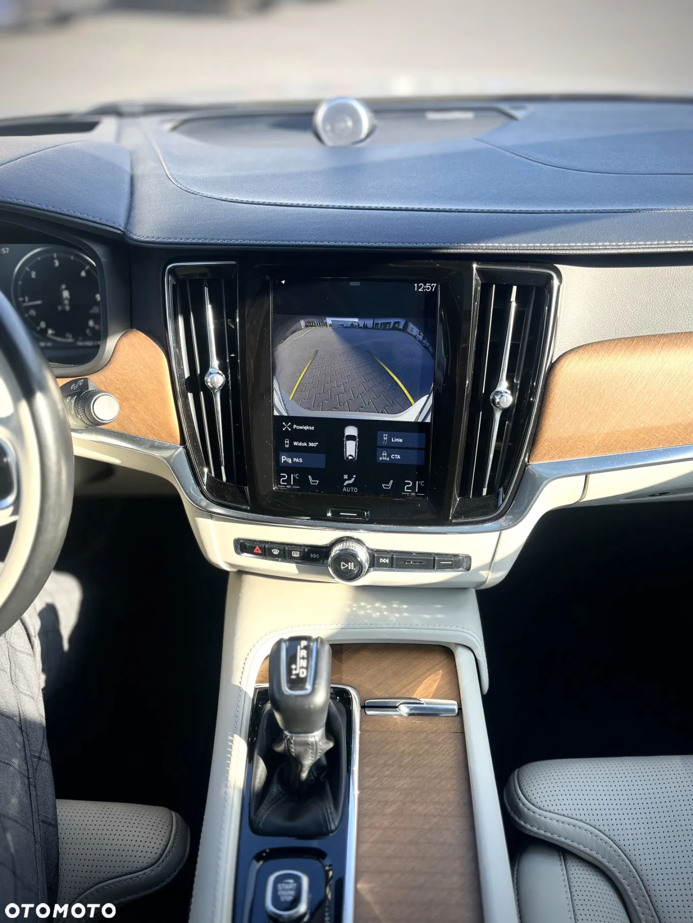 Volvo V90 D4 Inscription - 22