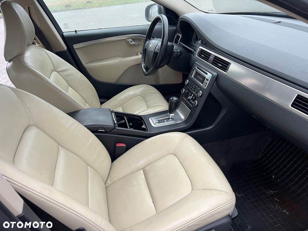 Volvo S80 - 9