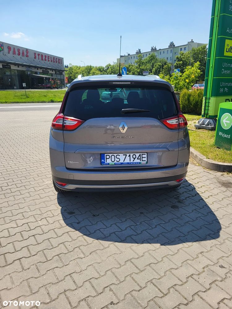 Renault Scenic - 30