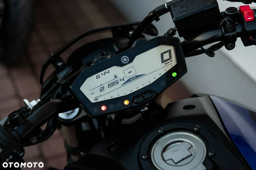 Yamaha MT - 7