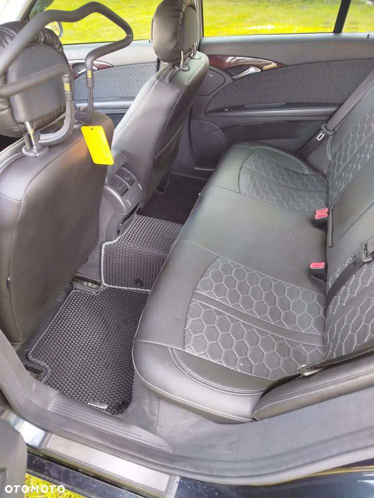 Mercedes-Benz Klasa E 200 CDI Classic - 6