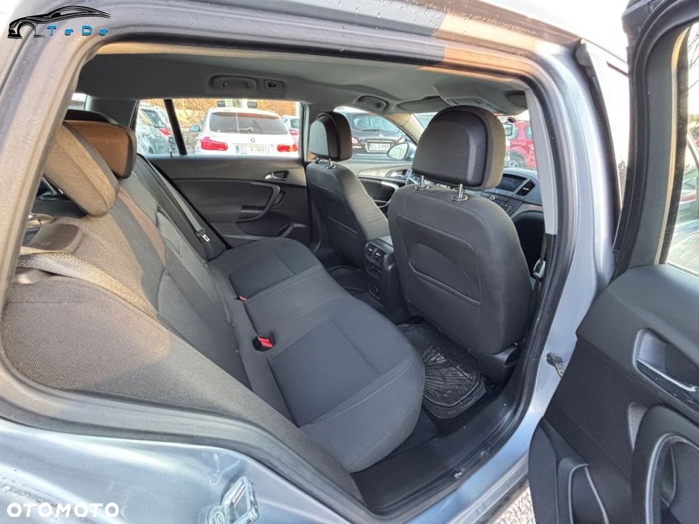 Opel Insignia - 23