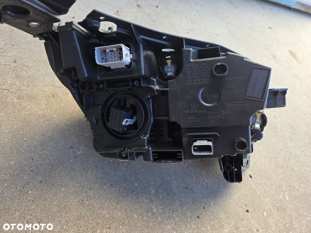 Lampa przednia lewa FULL LED  Peugeot 3008 III - 14