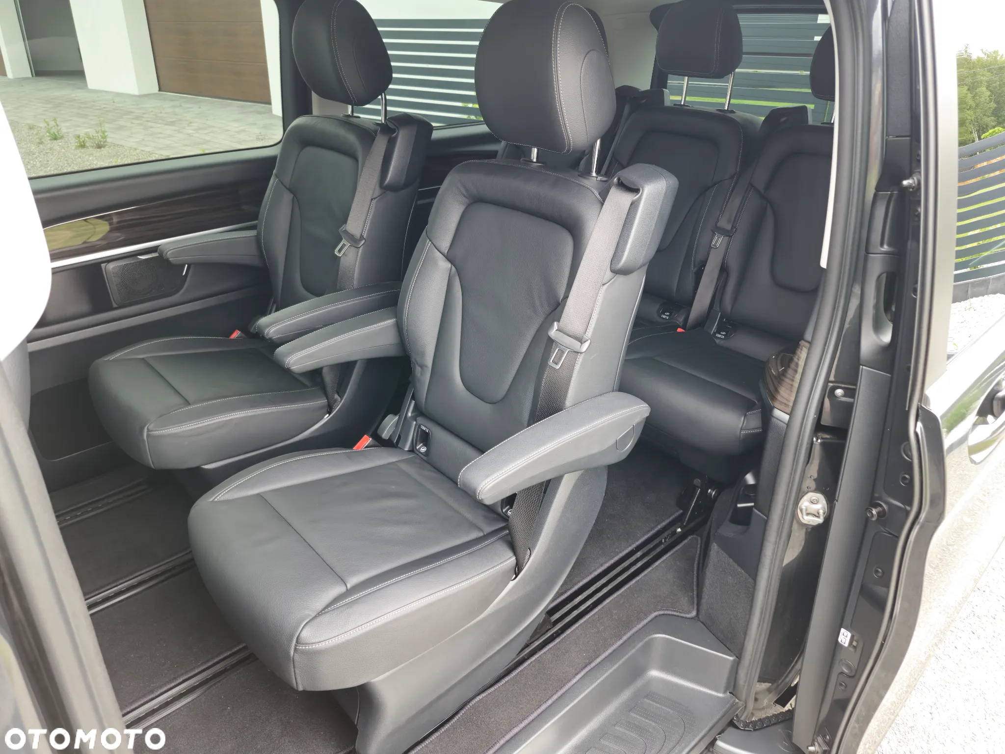 Mercedes-Benz Klasa V 300 d lang 4Matic 9G-TRONIC Avantgarde Edition - 22