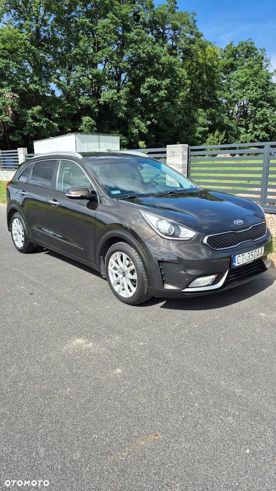 Kia Niro 1.6 GDI Hybrid M - 2