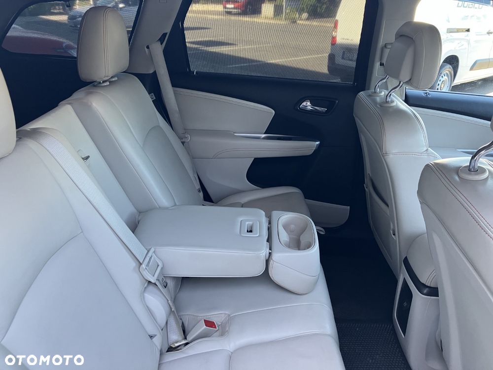 Fiat Freemont 2.0 Multijet Lounge AWD - 27