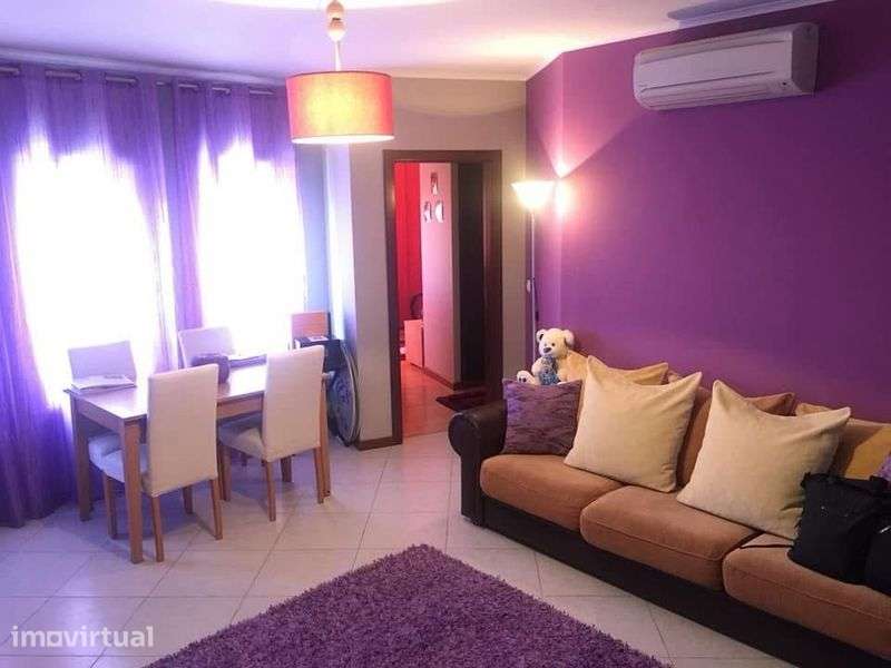 Magnifico Apartamento T1 Mobilado  Santa Marta do Pinhal - Grande imagem: 2/8