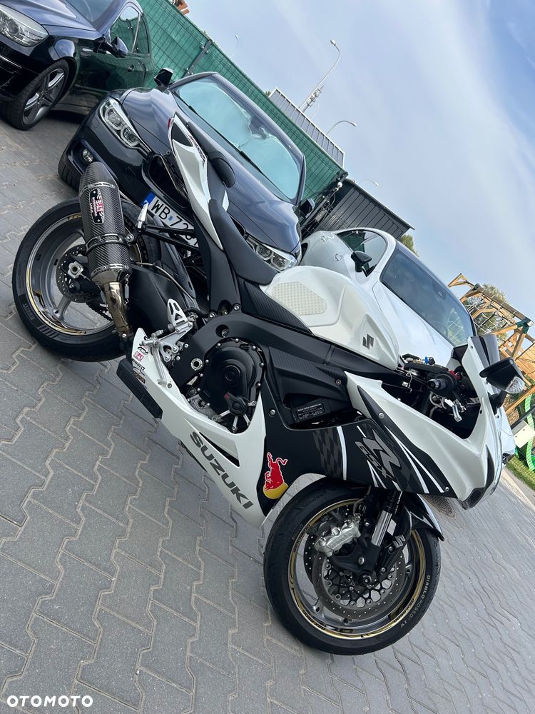 Suzuki GSX-R - 4