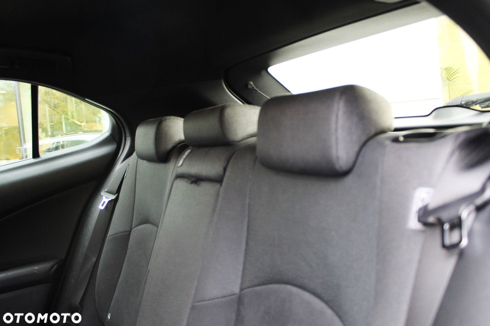 Lexus UX - 14