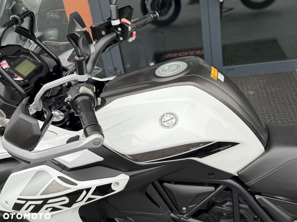 Benelli TRK 502X - 35