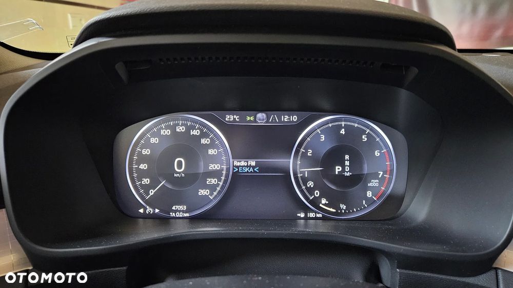 Volvo XC 40 T3 Momentum - 10