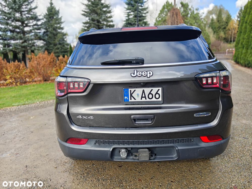 Jeep Compass - 11