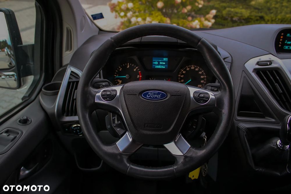 Ford Transit Custom - 32