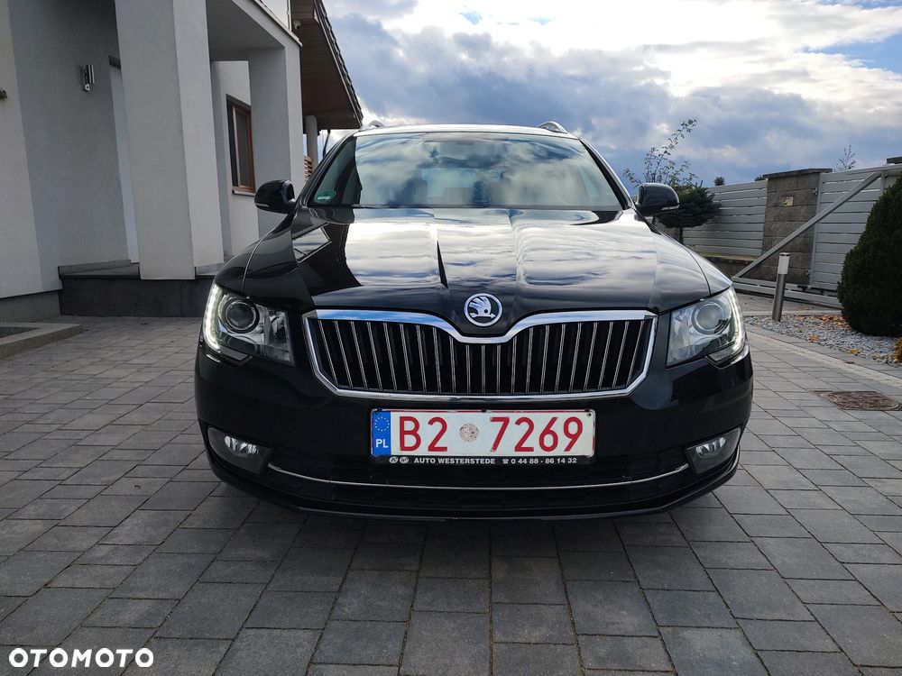 Skoda Superb 2.0 TDI Elegance - 3