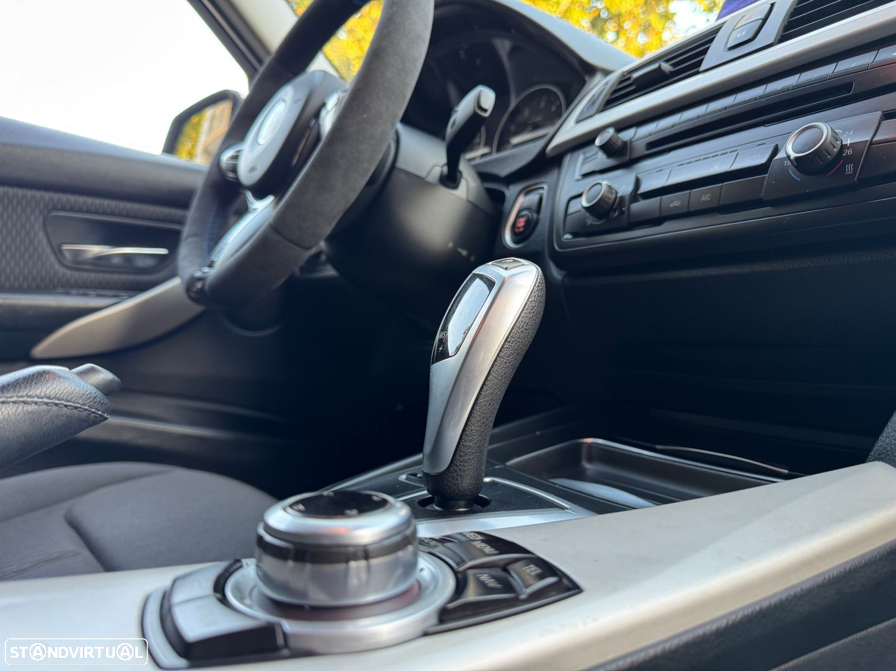 BMW 320 d Touring Auto Line Modern - 32