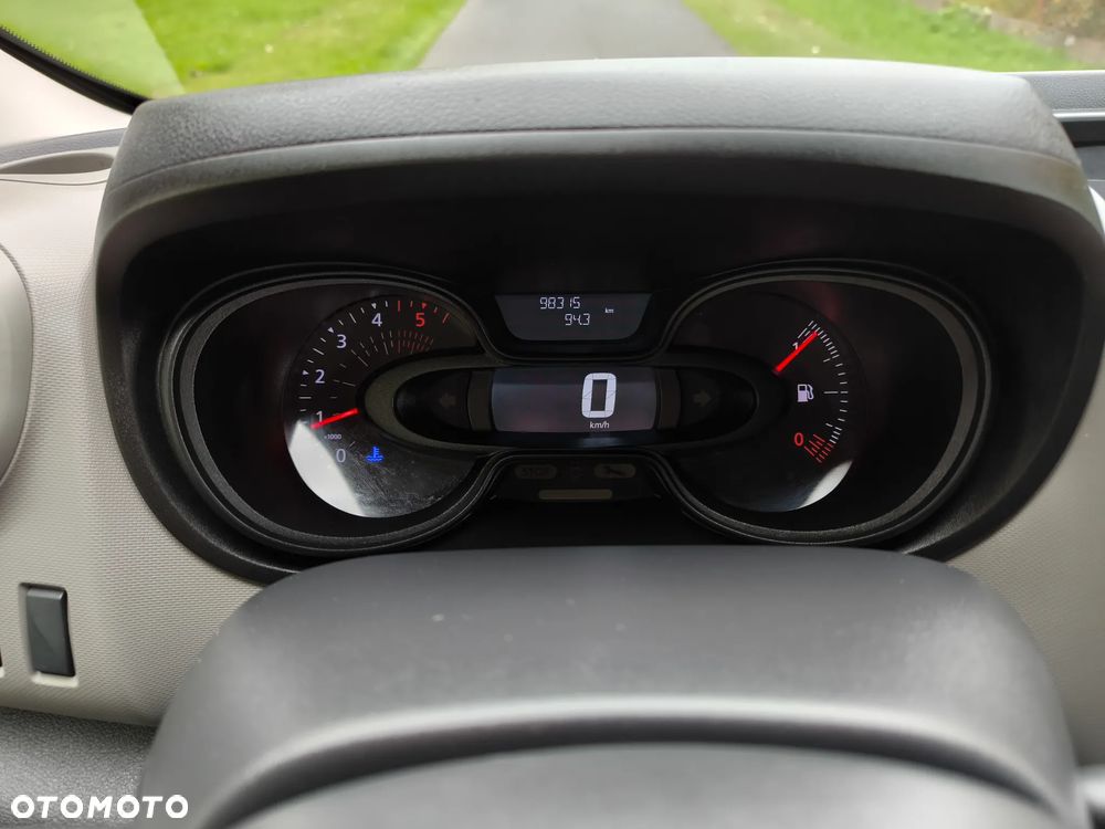 Renault Trafic LONG - 28