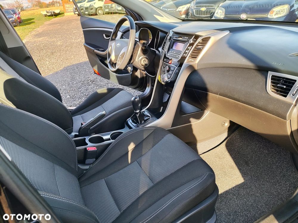 Hyundai i30 1.4 Classic - 28