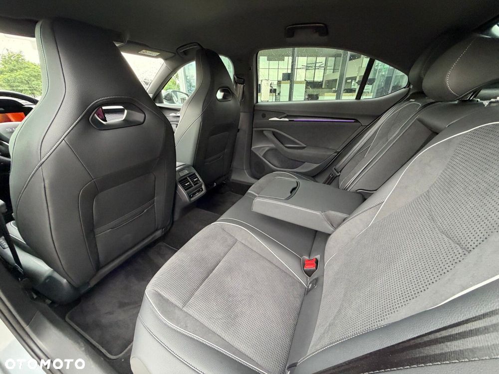 Skoda Superb 2.0 TSI Sportline DSG - 18