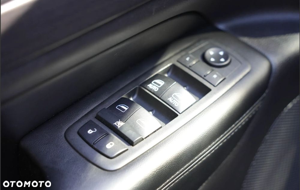 Jeep Grand Cherokee 3.6 V6 Laredo - 15